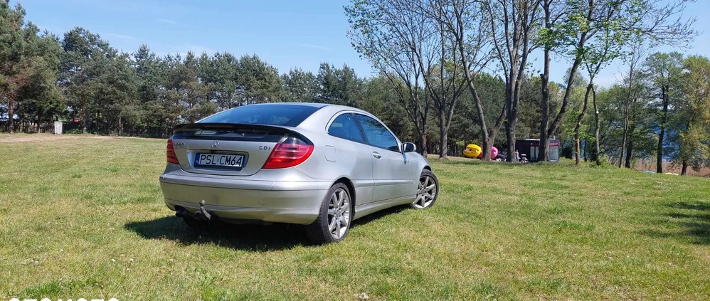 Mercedes-Benz Klasa C cena 9500 przebieg: 204774, rok produkcji 2002 z Kostrzyn małe 254